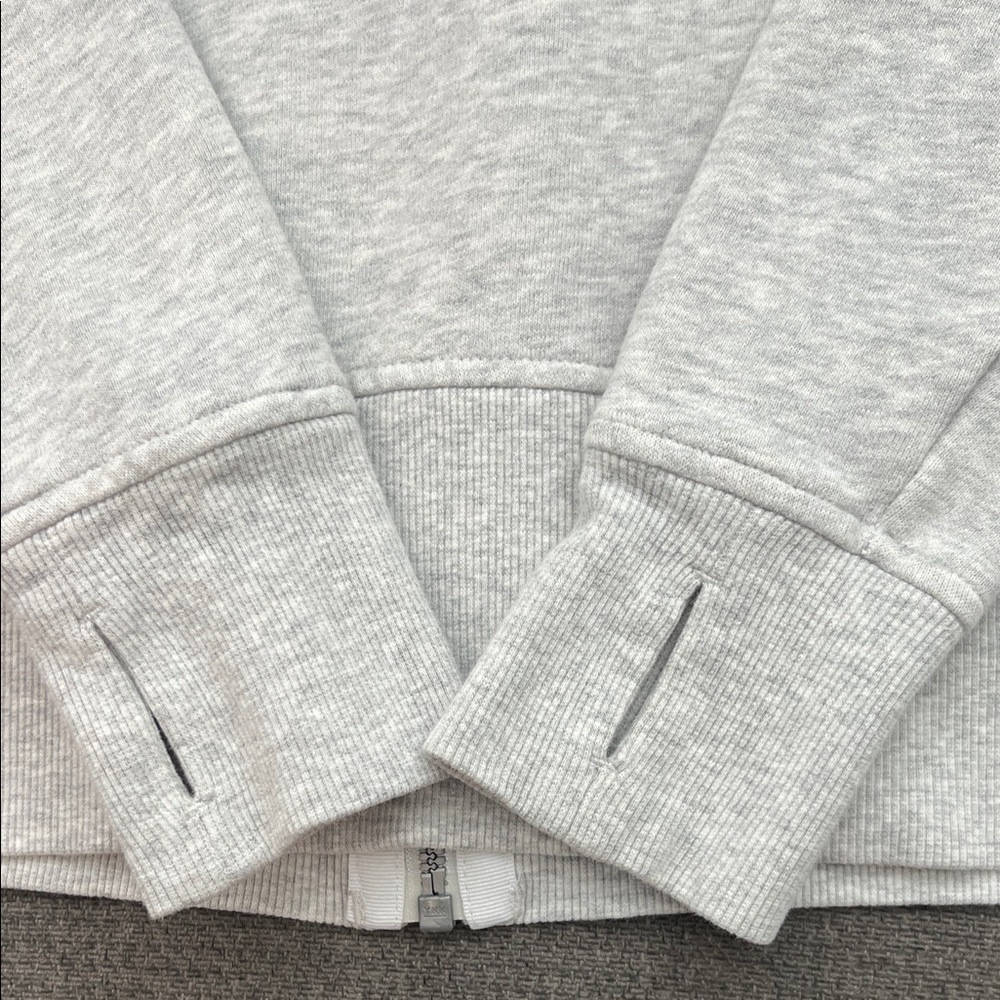 lululemon athletica Light Gray Full-Zip Hooded Jacket - Picture 6 of 7